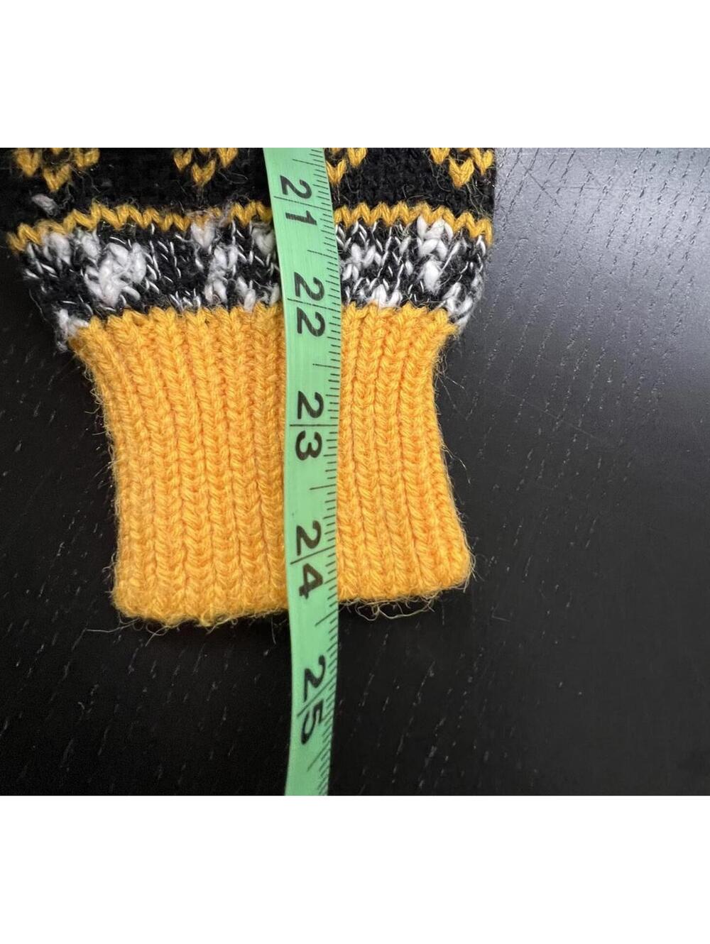 Calamity Jayne VTG Black and Yellow Knit Sweater - M - Picture 6 of 6